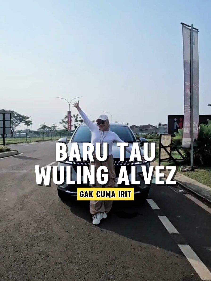 Wuling Alvez jadi kendaraan keluarga pilihan terbaik 2025‼️ ✨️ Ruang Interiornya yg lega, kulit kursi yang empuk bikin nyaman, jarak kaki cukup luas, layar LED 10 inc bikin anak2 betah screentime di perjalanan. ✨️ Plus plus dengan ke iritan bahan bakarnya bikin paksu jadi happy dan ga worry bepergian jauh. ✨️ Desaign bodynya juga cantik bikin percaya diri. @wulingmotorsid  #hematenergi #moderndesigns 