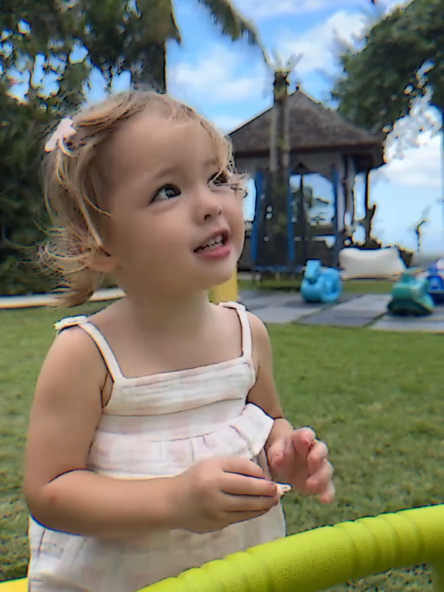 kamari: hap lalu ditangkap 🤏🤏 #kamariskywassink #kamari #justinhubner #jennifercoppen #justin #masyaallahtabarakkallah 