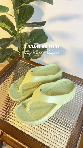 Ganda ng Cloud flip flops slippers na to malambot, light weight at napaka komportable lang suotin 😍 #tawiislippers #cloudslippers #slippers #tawii #flipflop #footwear #slippersforwomen 
