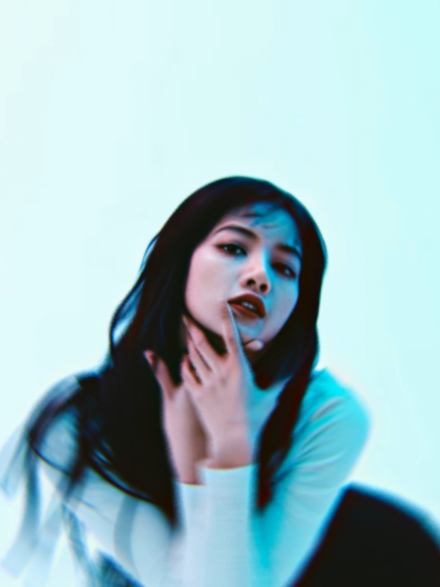 need LILI'S FILM BACK bruu | . . . . . .  #LISA #blackpink #LISAEDIT #FORYOU #KPOP#fyp #edit #xyzcba