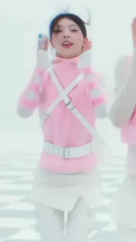 #moka || Oi, se o illit dançar dance practice de jellyous e eu estiver dormindo, não façam fancam, eu tô doido pra fazer fancam Pedido: @𐔌‧ ✿ 𝐀nყ 🩰 ೃ ˚۪ ݁ #fancam #poycams #moots #illit 