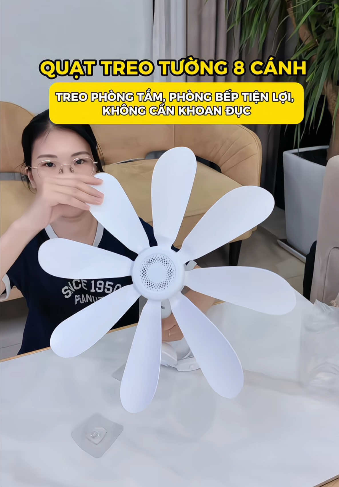 Cái quạt chân ái cho mùa hè nóng này #quattreotuong #quạt #quattranmini #quattran #quattreotuongmini #quat8canh #quatnhabep #review #dandanreview #viral #giadung #dodungtrongnha #dodungtienich #nhacuadoisong 