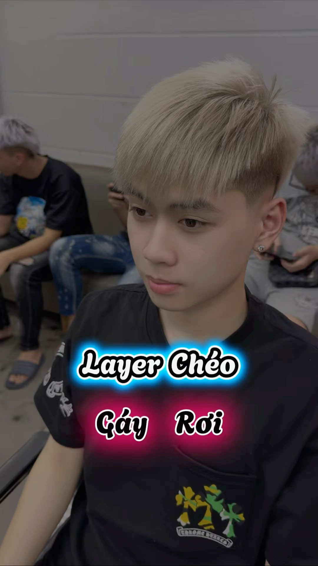 Layer Chéo Gáy Rơi ae nên thử💈✂️#bonguyentuan #nguyễntuấntócboyphố #xuhuong #màunhuộmnguyễntuấn #tóchêutràngtiền #xiang 