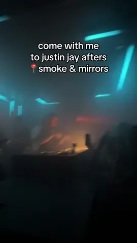 @Justin Jay afters were silly 🙂‍↕️ #chicago #smokeandmirrors #chicagoedm #justinjay 
