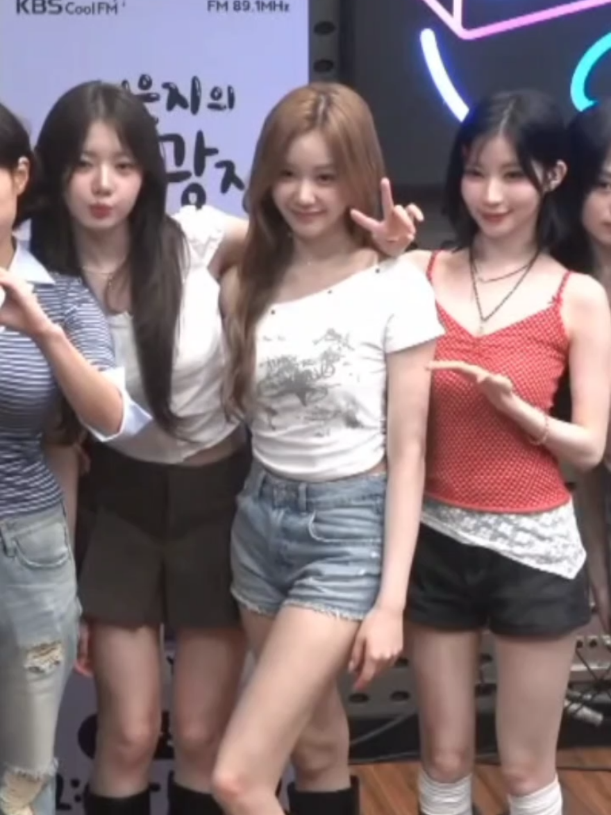 Waduh gimana tuh 😭😂 #babymonster #pharita #rora #asa #kbscoolfm #fyp #fypシ゚ 