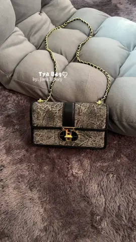 So pretty🥺🎀 #slingbag #jimshoney 