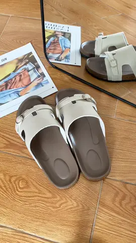 Dép nữ quai ngang da lộn đế êm. #xuhuong #tiktok #giay #muataitiktokshop #giaydepxinh #giaynu #giaynuthoitrang #depnuthoitrang 