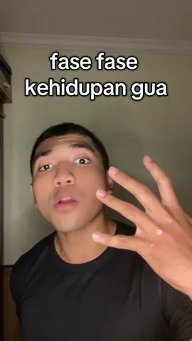 tapi lebih keseringan baca manhwa sekarang😭🙏🏻 #manhwa #komik #webtoon #anime #lightnovel #manhwafyp #manhwareader #relate #fyp 