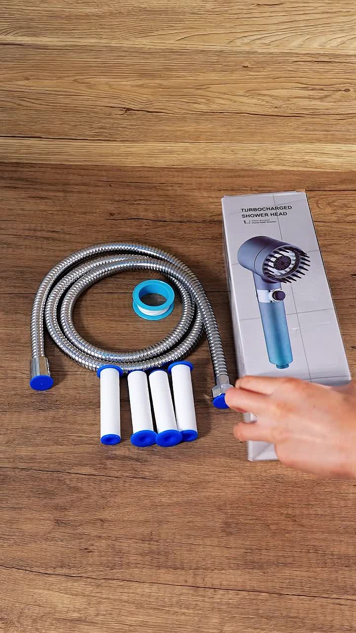 This high-pressure shower head feels like a spa massage every day 💆‍♀️🚿 #showerproducts #showerhead #showeressentials #showermusthaves #showerheadfilter #showeraccessories #showercaddy #showerheads #showerphoneholder #showerbackscrubber #highpressureshower #bathroomupgrade #massageshower #tiktokshop #waterfiltershower #CleanTok #fyp #bathroomhacks #relaxingroutine #usa