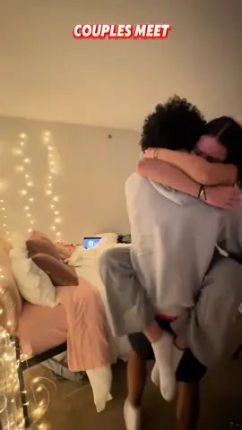 Long distance couple meeting surprise #longdistancerelationship #couple #Love #fyp #usa 