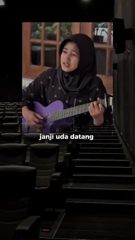 Janji uda datang ka maminang -  #fauzana #laguminang #janjiudadatangkamaminang #liriklagu #cover #meydarahma #xyzbca #xybca #fyp  @meydarahma 