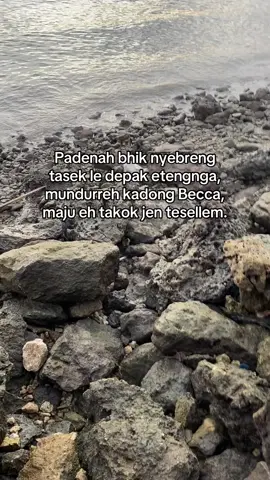 Tebenah ngak ngangaan etengnga adentek pertolongan🙂 #katakatamadura #fyppppppppppppppppppppppp #fypシ゚viral🖤tiktok #fyppage #viralvideo #trend #xybca #fypシ゚ #masukberandafyp #bangkalanhitz #bangkalan #madura #bangkalanmadura #madurapride #maduraviral #fypシ゚viral #viraltiktok #katamadura 