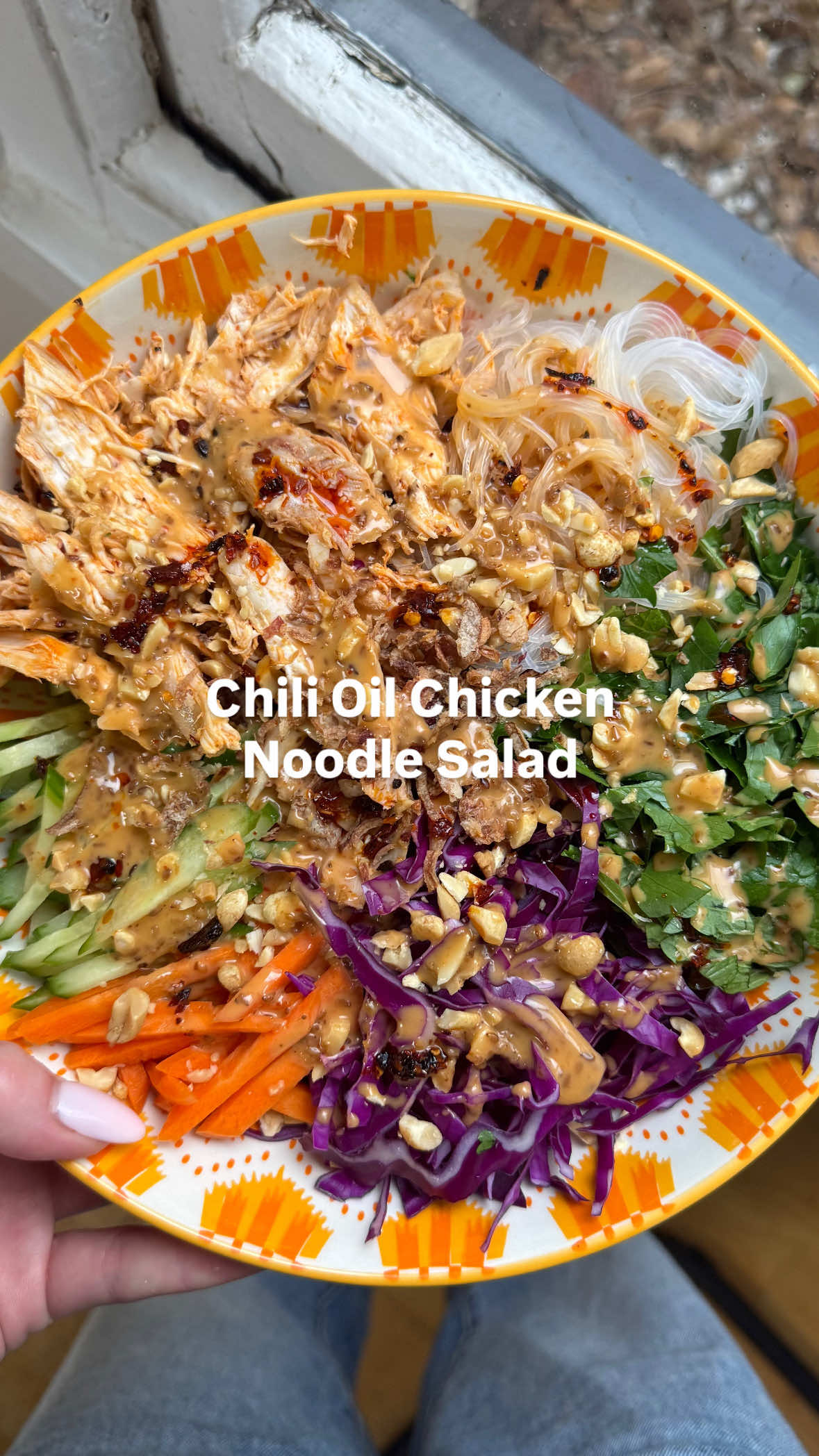 1 CHICKEN, 3 WAYS 🍗🥒🥢 Chili oil chicken noodle salad with roasted sesame dressing! But you can use whateverrrr dressing your heart desires tbh  The other half of the chicken gets tossed in your fave chili oil and for the salad:  - Vermicelli noodles  - Red cabbage  - Carrot  - Cucumber  - Fresh mint  - Fresh coriander (or parsley)  - Chopped salted peanuts  - Fried shallots  - Roasted sesame dressing  - More chili oil, duh  #noodlesalad #rotisseriechicken #EasyRecipes #lunchideas #DinnerIdeas #chilioil #shreddedchicken #saladrecipes 
