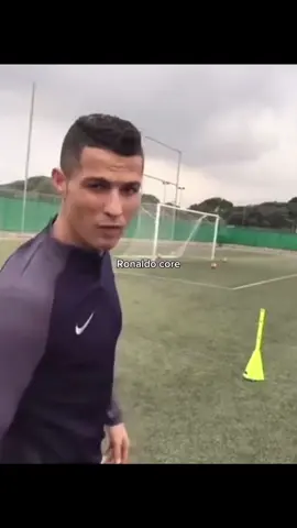 2 minutes of CR7 funny moments😂 #ronaldo #core #comedia #fyp #zyxcba #parati #creatorsearchinsights 