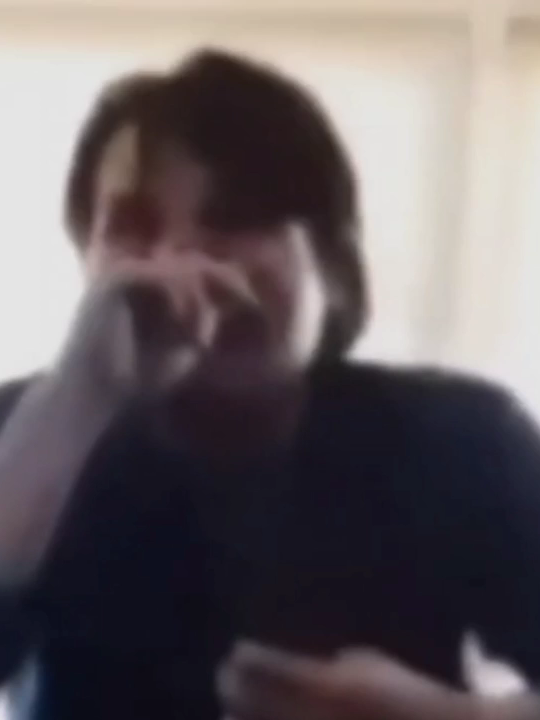 HE SOUNDS SO CUTE WHATTT //  #mcr #mychemicalromance #gerardway