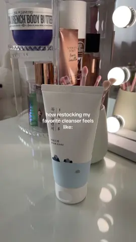 It’s the BEST #koreanskincare #roundlab #kskincare #kbeauty #koreanbeauty #dokdo #dokdocleanser #roundlabdokdo #roundlabdokdocleanser #dokdocleanserroundlab #1025dokdo #1025dokdocleanser #koreancleanser #SelfCare #skincare #skincareroutine #facewash #koreanbeauty #skincareproduct #skincareproducts #koreanskincareproduct #koreanskincareproducts #kbeautyproduct #kbeautyproducts #skincarerecs #glassskin #koreanskincareroutine 