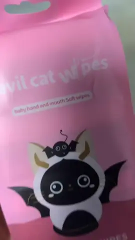 tissu basah mini🤩🤩#tiktok #viralvideo #promomakangajian #murah #senyum #live #capcut #diskon #promomakangajian #rekomendasi #bundling #fyp #fypage #tiktok 