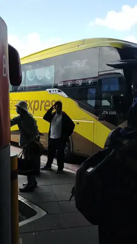 GENG BAS EXPRESS SELATAN TERMINAL LARKIN  #capcut #rwb #fypage #fypviraltiktok🖤シ゚☆♡ #gengbasexpressmalaysia #larkinsentraljohorbahru 