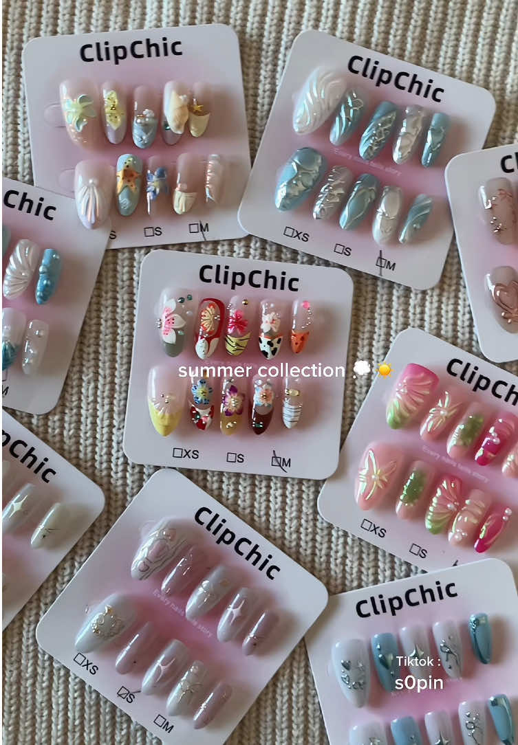 taktahu nak beli yang mana jadi i borong terus 5 press on nails summer collection 😆💘 #pressonnail #clipchic #clipchicnailshop #kukupalsu #kukupalsucantik 