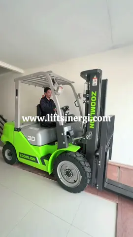 #forklift3ton #hargaforkliftdieseldisemarang  #jualforkliftdieseldisemarang  #firkliftdiesel3tonmurahdisemarang   Info : PT Catur Sigma Sinergi (Semarang)@sorotan @fyp.smg @viral tiktok videos @viralsemarang 