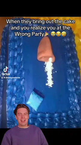 I’m at the wrong party😒😂🎉  #fypシ゚viral #funnyvideos #relatable #followdewaynedunn #dewaynedunnbackup 