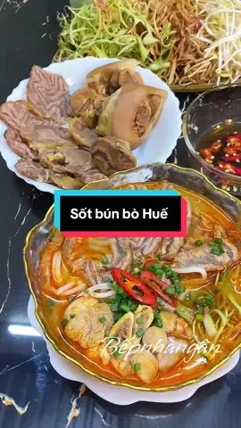 Bà nào thích ăn đậm đà thì khỏi nêm lại, còn ăn hơi ngọt giống tui thì cho thêm xíu đường phèn nữa nha… #bepnhangan  #ancungtiktok  #reviewfood  #anvat  #sotbunbohue  #bunbohue  #sotbunbohuehixot 