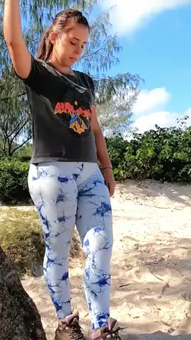 Beautiful girl camping surviva #beautiful #girls #camping #survival #fyp 