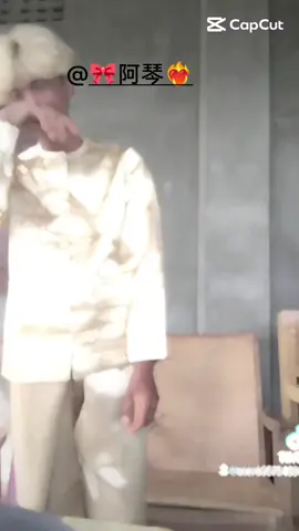 #အားပေးကြပါအုံးဗျာ😍😍😍😍 #ဆယ်လီမှအသဲပေးတာလား😔😑 #18နာရီဘယ်တင်တာ