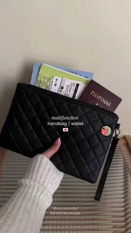 perfect for storing documents, lalo na kapag nagta-travel 💌 #longwallet #handbag #walletforwomen #documentbag #bagwithlock #fileorganizer 