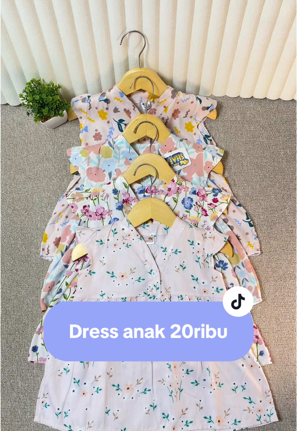 Motifnya gapernah bosenin🙂🍒💗❤️‍🔥#dressanak #dasteranak #rayonpremium #dressanakmurah #paketbundling #rekomendasi #fashionanak #ootdanakperempuan #outfitanakcewek 