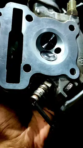 penempatan sensor O2 gk harus di las di knalpot ☺️ @HANKS TRIJAYA MOTOR  #mionizerindonesia #miopekalongan #5tl #restorasimio #miosporty #mioproper #miomerah #mioinjeksi #fyp 