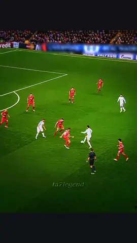 king of football Cristiano Ronaldo 👑🐐🔥  . . #king #of #football #cristianoronaldo #cr7 #ronaldo #viraltiktok #cr7cristianoronaldo #footballskills #cr7goat🐐 #foryoupage #foryou #cr7 #reaction 