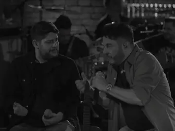 Surto de amor - Bruno e Marrone part. Jorge e Mateus🤎  #brunoemarrone #jorgeemateus #sofrencia #viral #sertanejo #foryou #lyric #fpy 