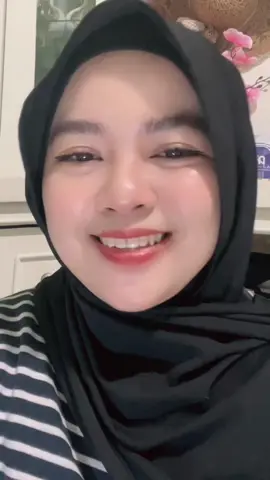 Yg bisa lipsing lagu ini berarti kita sma🤭😂💃💃 #fypviralシ #boollywood #bollywoodsongs #yasintaanisa #fouryou 