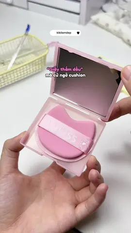 Giấy thấm dầu UKISS xịn sò quó💖 #ukiss #ukisscosmetics #giaythamdau #giaythamdaudamat #giaythamdauukiss #goclamdep #lamdep #reviewlamdep #beauty #beautytips #viral #fyp #xuhuong #xuhuongtiktok #foryou #kikilamdep 