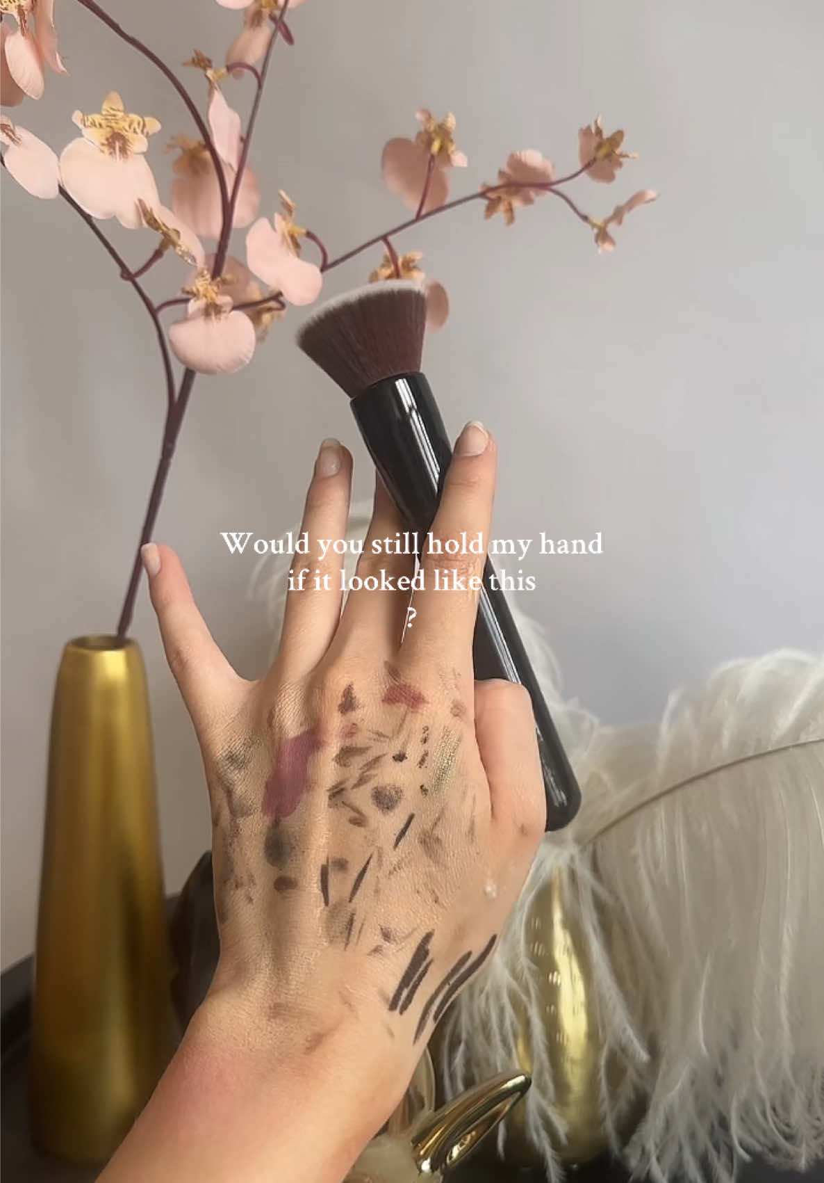 Makeup artist version  #makeup #makeupartist #wouldyoustillholdmyhand 