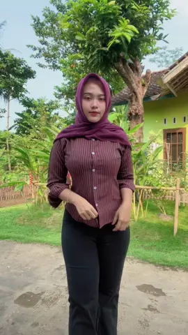 kemeja whipsie+cutbray ni debatt 🤩