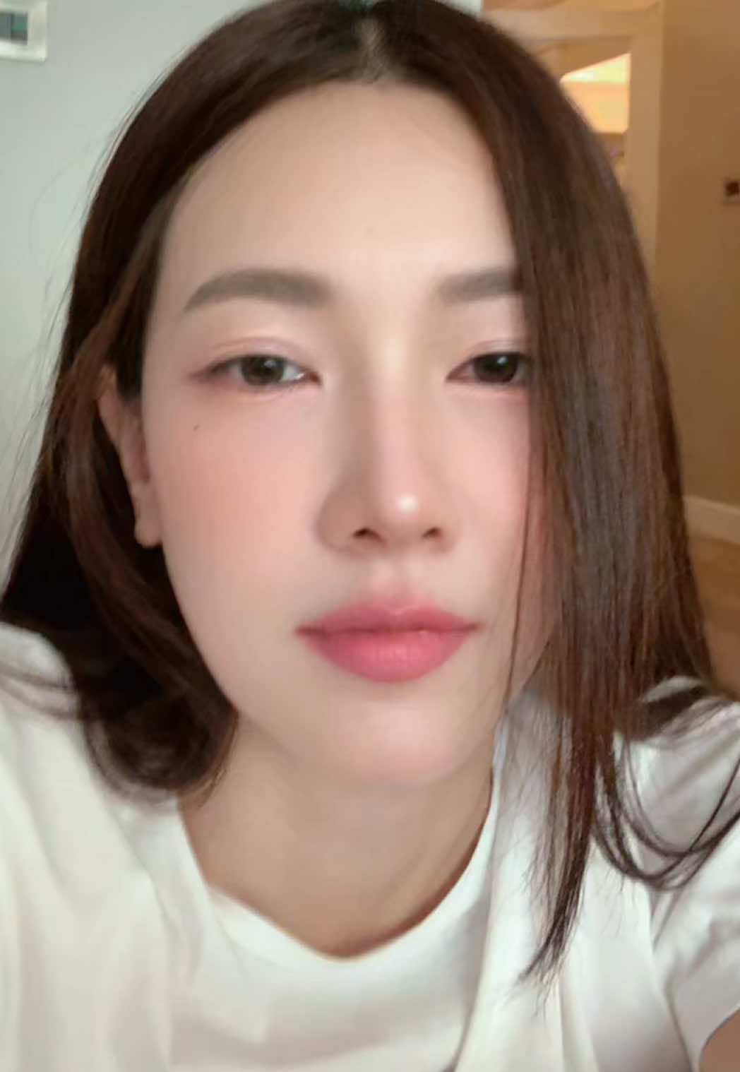 我很累啊 😂 @Aimsatida #nuneworanuch #นุ่นวรนุช #เอมสาธิดา 