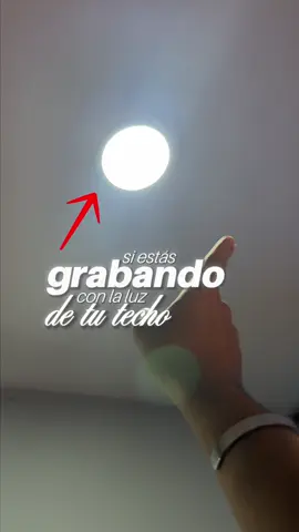 Como iluminar tu set correctamente  #marketingdecontenido #contenido #marcapersonal #ideasdecontenido #marketingdigital #redessociales #grabacion #iluminacion 