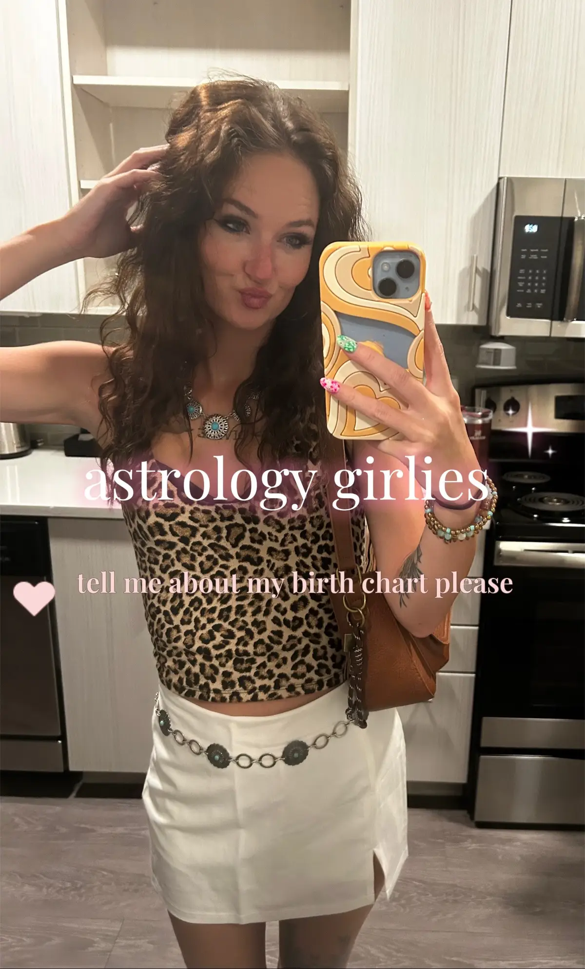 pls help me understand my chart lol. and yes feel free to roast me it’s ok. #astrology #birthchart #birthchartreading #aquarius #fyp 