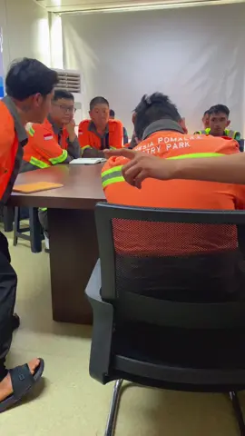 Xiexie Mr🤫#ipip #fyptiktokviral #berandatiktok #foryoupage 