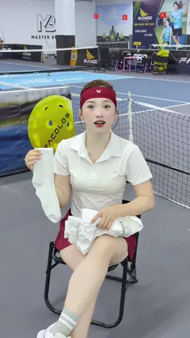 Tất tập thể thao nam nữ