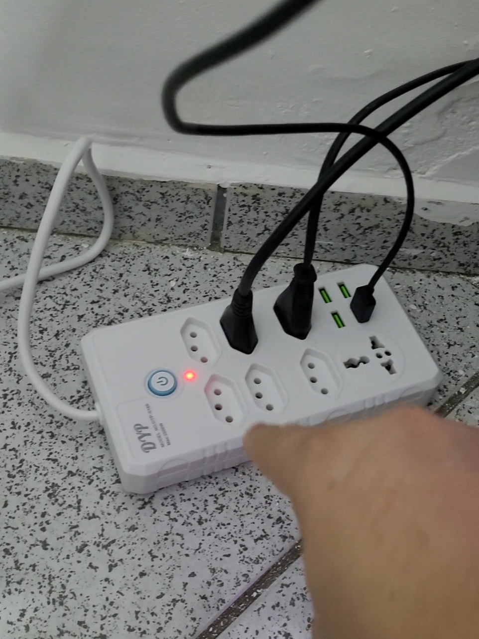 Filtro de linha protege seus equipamentos 