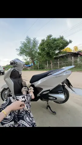 หลีดดิว้ะ🤤 #ผู้หญิงขับหลีด🦗 #สาวศรีสะเกษ #เปิดการมองเห็นtiktok #fypシ 