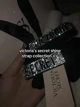 #victoriassecret #shinestrap #vsshinestrap #lingerie #brastrap #velvetatnight 