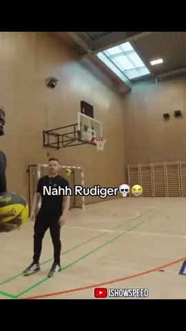 #ishowspeed #ishowspeedclipz #speedinslovenia #ishowspeedinslovenia #fyp 