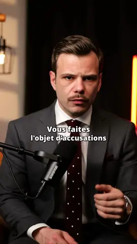 Vous faites l’objet d’accusations graves. Vous les contestez. Mais la personne qui vous accuse… ne viendra jamais à l’audience. Dans certains dossiers, c’est parole contre parole. Vous, vous êtes obligé de comparaître. Elle, non. Et vous devez vous défendre face à des accusations, sans pouvoir interroger celle qui les a formulées. Vous êtes seul à devoir répondre, alors qu’elle s’est contentée d’un dépôt de plainte… puis a disparu du procès. Ce déséquilibre est réel. Et ses conséquences peuvent être lourdes. Dans ce type de situation, informez-vous. Et défendez-vous. Vous faites l'objet de poursuites judiciaires ? Un seul numéro 01 89 16 34 12 #Avocat #ConseilsJuridiques #DroitPénal #Défense