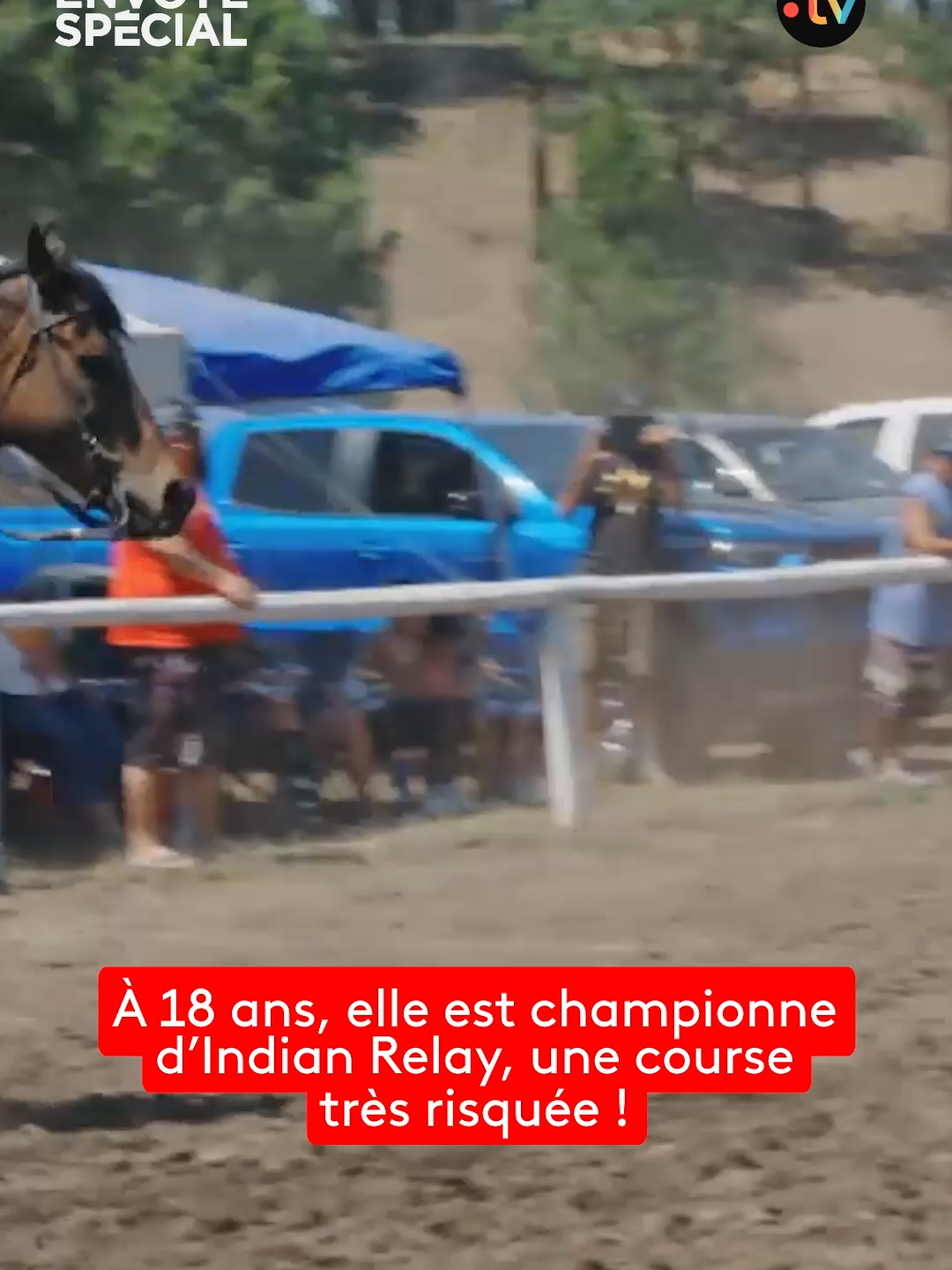 🔴 À 18 ans, elle est championne d’Indian Relay ! Talliyah chevauche plusieurs chevaux, sans selle, sautant de l’un à l’autre à pleine vitesse : une course aussi spectaculaire que dangereuse ! 📺 “Indian Relay, les galops du renouveau” ⏯ #EnvoyéSpécial c’est ce soir sur France 2