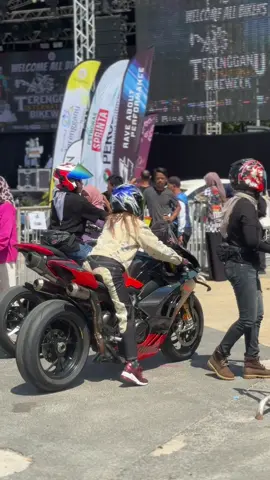 Bukan saiz yg menjadi ukuran tetapi poket #panigale #docm #tibw2025 #ducati 