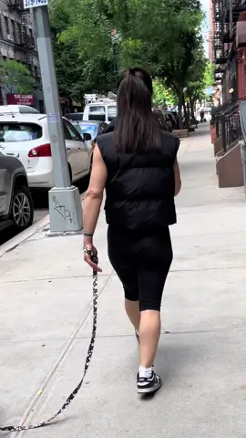 Those hips goes hard fr #fyp #fypage #foryou #candid #nyc #Summer #candidfypage #candidforyou #candidclip #viral 
